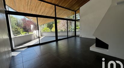 Architect house 10 rooms of 367 m² in Bouliac (33270)