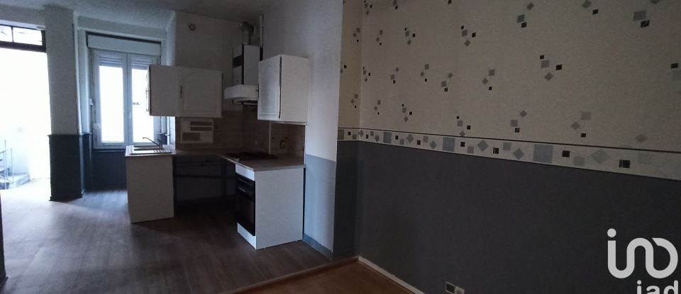 Appartement 3 pièces de 48 m² à Saint-Étienne (42000)