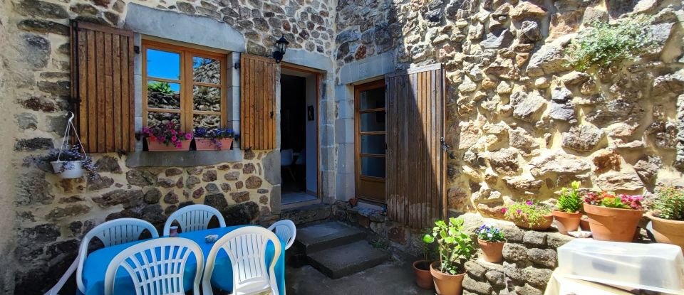 Maison 5 pièces de 135 m² à Vals-les-Bains (07600)