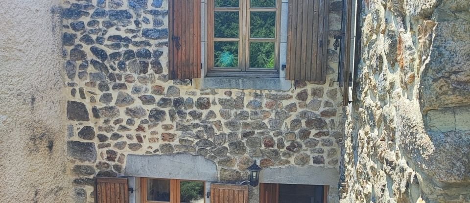 Village house 5 rooms of 135 m² in Vals-les-Bains (07600)