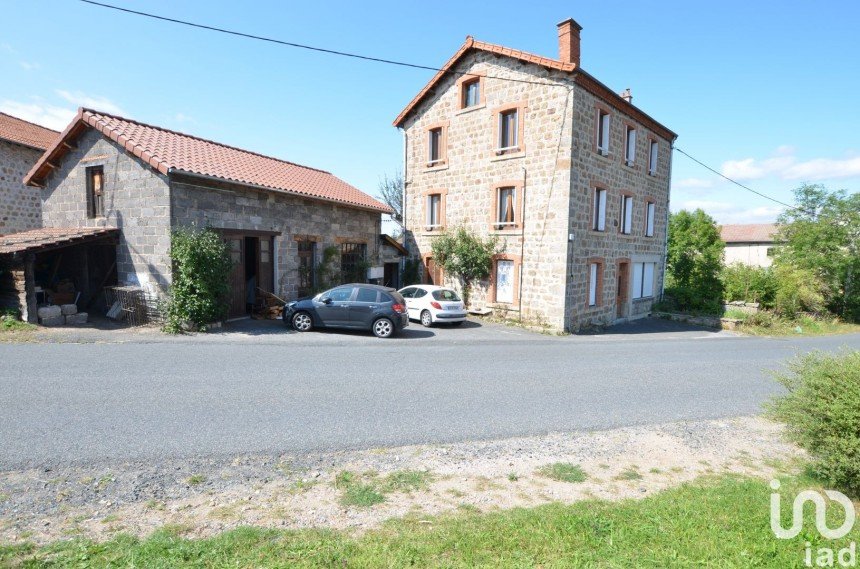 Maison 10 pièces de 226 m² à Usson-en-Forez (42550)