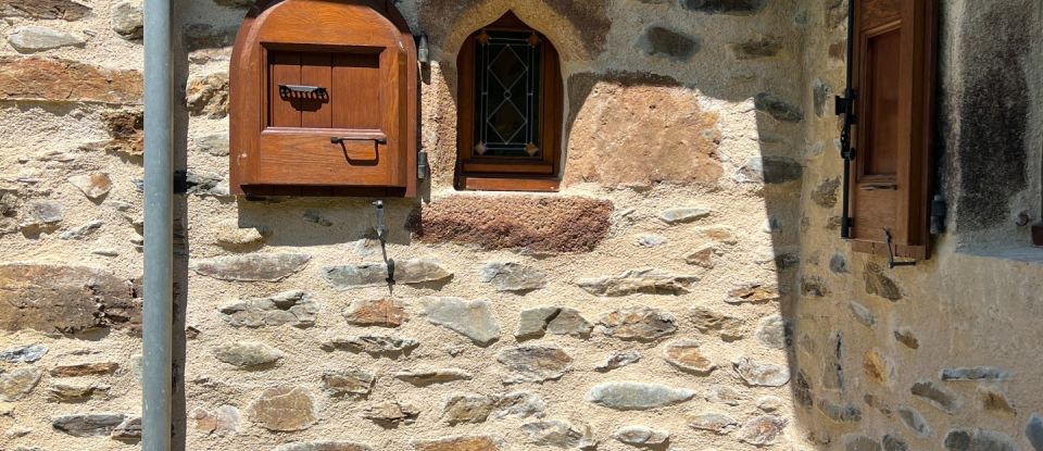 Maison de campagne 5 pièces de 100 m² à Saint Geniez d'Olt et d'Aubrac (12130)