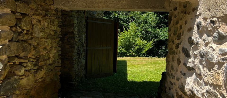 Maison de campagne 5 pièces de 100 m² à Saint Geniez d'Olt et d'Aubrac (12130)