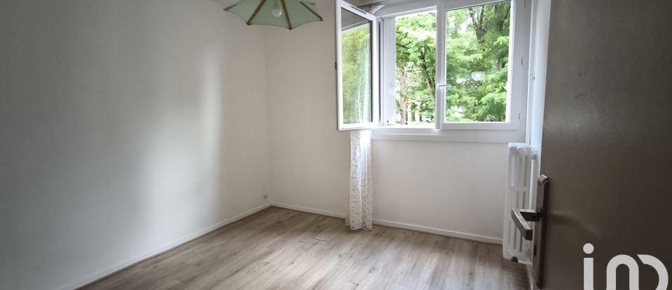 Appartement 4 pièces de 79 m² à Allonnes (72700)