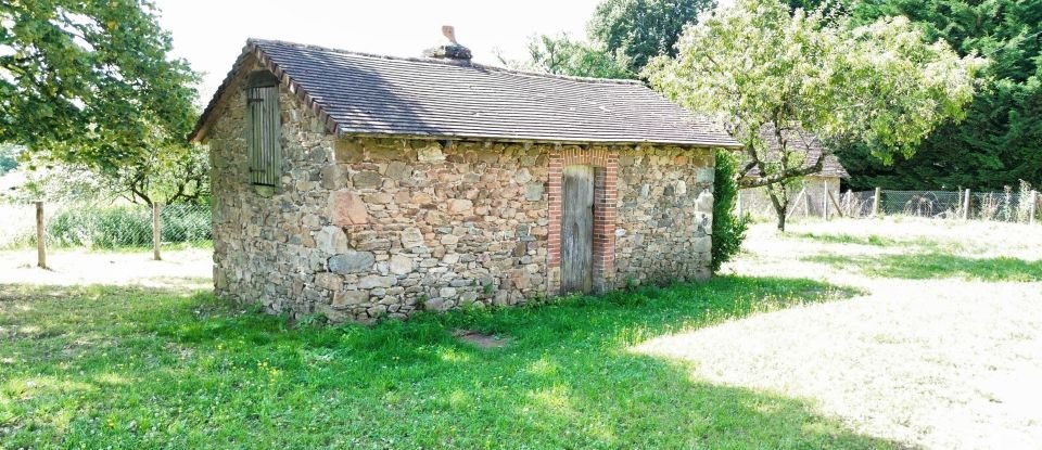 Maison 4 pièces de 125 m² à Saint-Priest-Ligoure (87800)