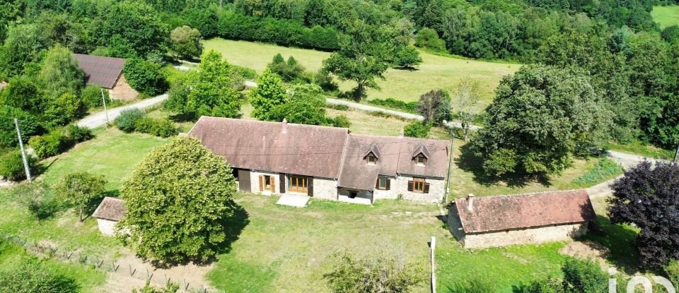 Maison 4 pièces de 125 m² à Saint-Priest-Ligoure (87800)