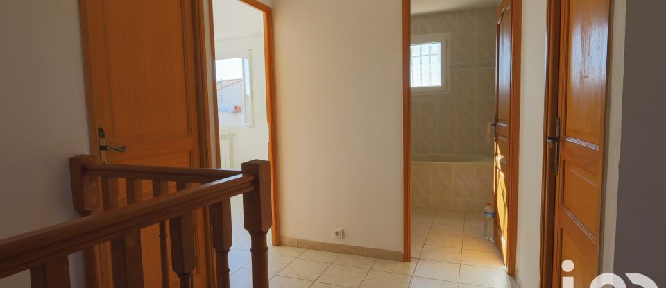 House 6 rooms of 154 m² in Saint-Marcel-sur-Aude (11120)