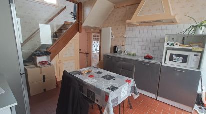 Maison de village 4 pièces de 82 m² à Saint-Hilaire-les-Andrésis (45320)