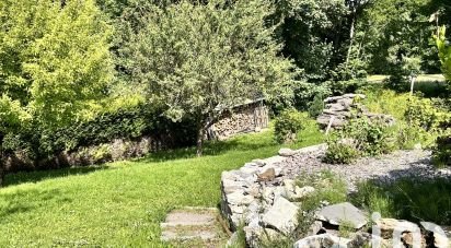 Cottage 4 rooms of 126 m² in Châtillon-sur-Cluses (74300)