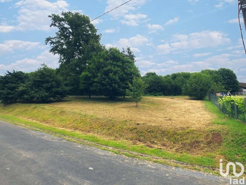 Terrain de 869 m² à Saint-Germain-les-Vergnes (19330)