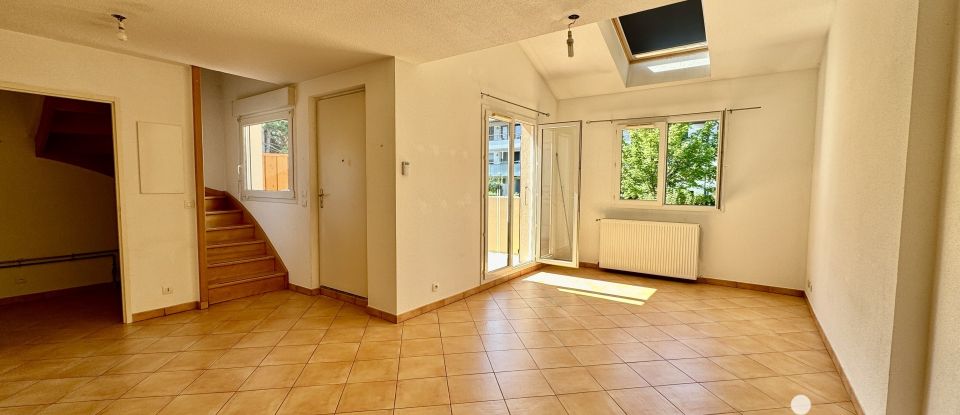 Apartment 3 rooms of 61 m² in Archamps (74160)