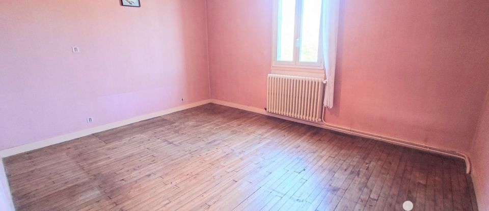 Town house 4 rooms of 95 m² in Bellac (87300)