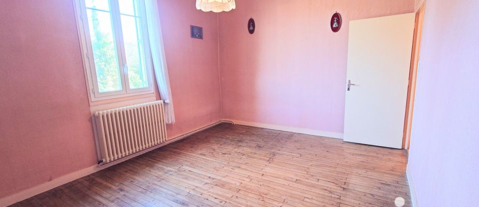 Town house 4 rooms of 95 m² in Bellac (87300)