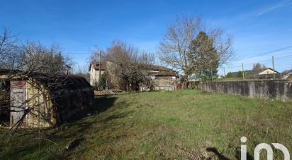Land of 1,072 m² in Bellac (87300)