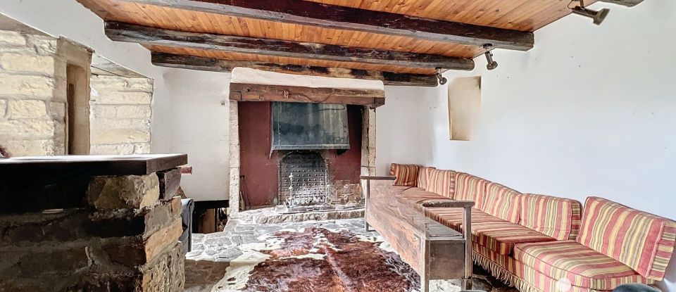 Maison de campagne 10 pièces de 260 m² à Sévérac d'Aveyron (12150)