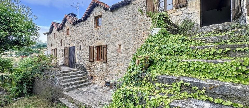 Country house 10 rooms of 260 m² in Sévérac d'Aveyron (12150)