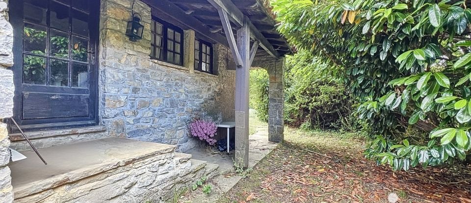 Country house 10 rooms of 260 m² in Sévérac d'Aveyron (12150)