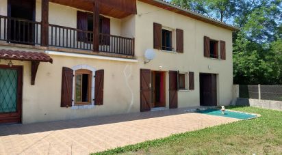 House 5 rooms of 160 m² in Aventignan (65660)