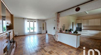Pavilion 5 rooms of 103 m² in Matigny (80400)