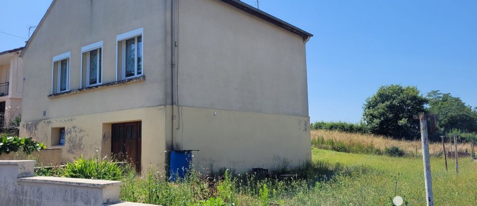 Maison 4 pièces de 63 m² à Toulon-sur-Arroux (71320)