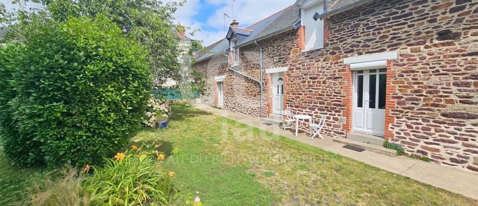 House 5 rooms of 100 m² in Saint-Méen-le-Grand (35290)