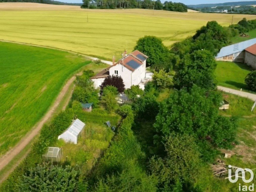 Maison 5 pièces de 133 m² à Maisey-le-Duc (21400)