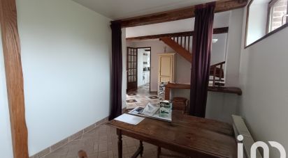 Traditional house 5 rooms of 120 m² in Petit-Caux (76370)