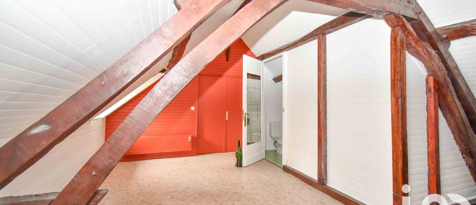 Maison 6 pièces de 136 m² à Sommery (76440)