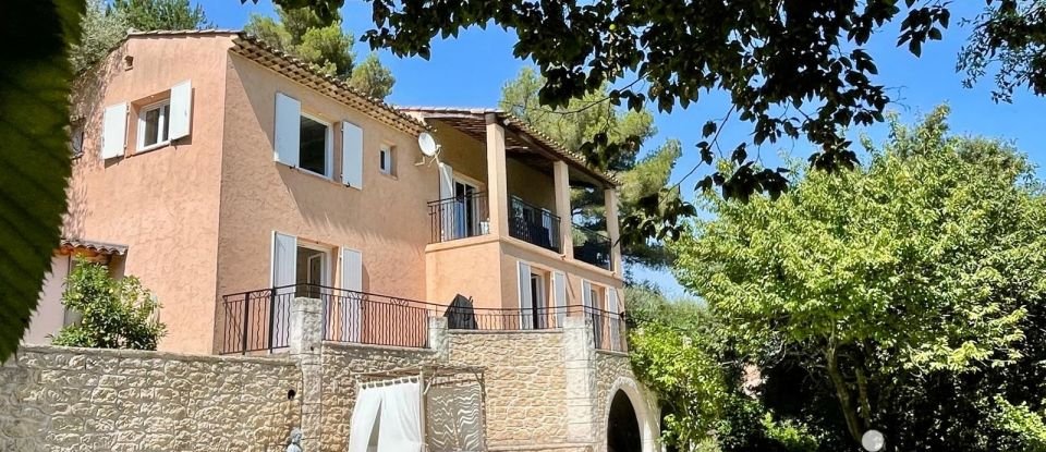 Traditional house 8 rooms of 188 m² in Villefranche-sur-Mer (06230)