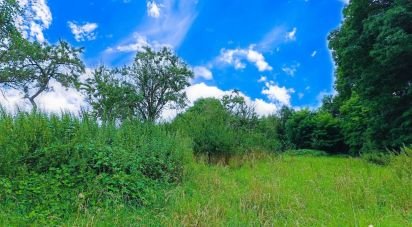 Land of 1,788 m² in Jallaucourt (57590)