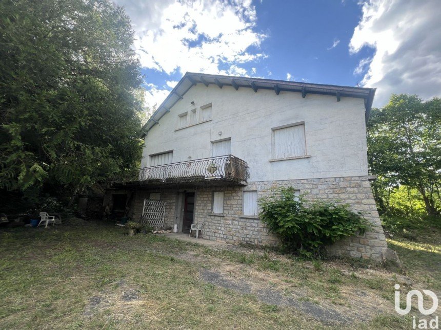 House 8 rooms of 130 m² in Bourgs sur Colagne (48100)