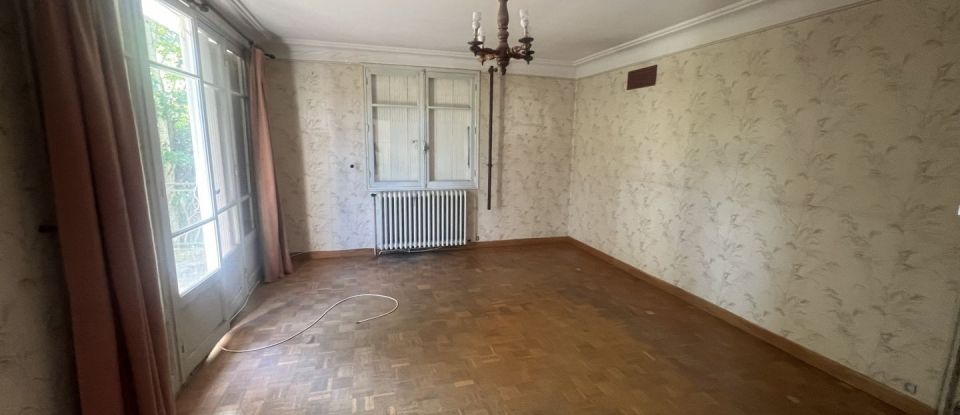 House 8 rooms of 130 m² in Bourgs sur Colagne (48100)