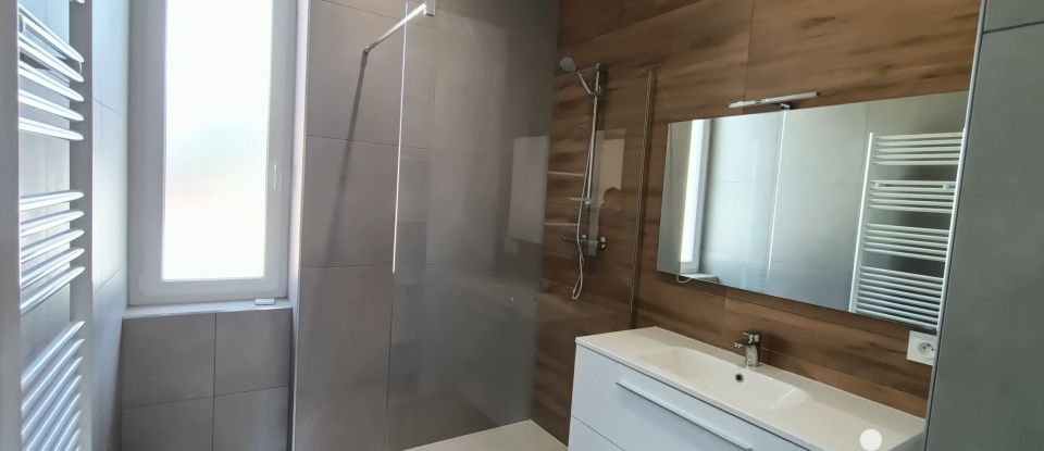 Maison 3 pièces de 83 m² à Vichy (03200)