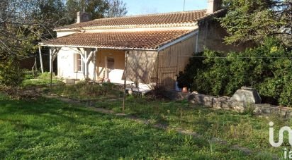 Village house 3 rooms of 82 m² in Hure (33190)