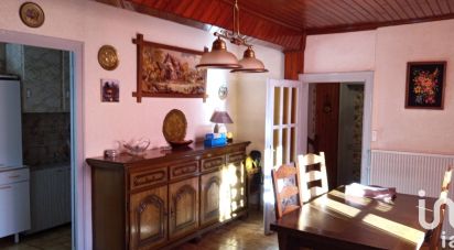 Village house 3 rooms of 82 m² in Hure (33190)