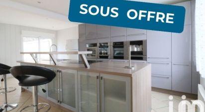 House 5 rooms of 121 m² in Blois (41000)