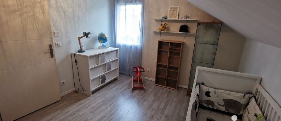 Maison 6 pièces de 130 m² à Massignieu-de-Rives (01300)