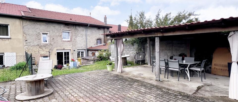 Village house 6 rooms of 150 m² in Villing (57550)