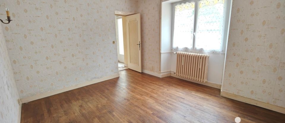 Longère 7 pièces de 174 m² à Melesse (35520)