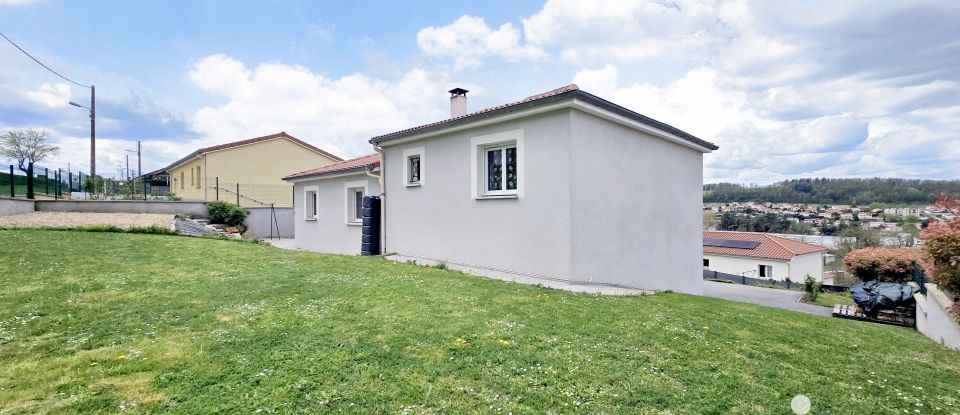 House 5 rooms of 90 m² in Roche-la-Molière (42230)