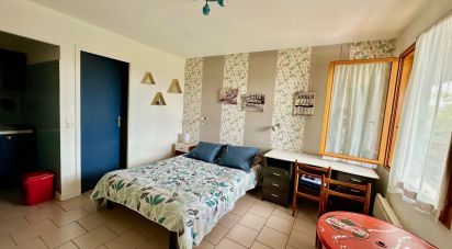 Studio 1 room of 20 m² in Sainte-Savine (10300)