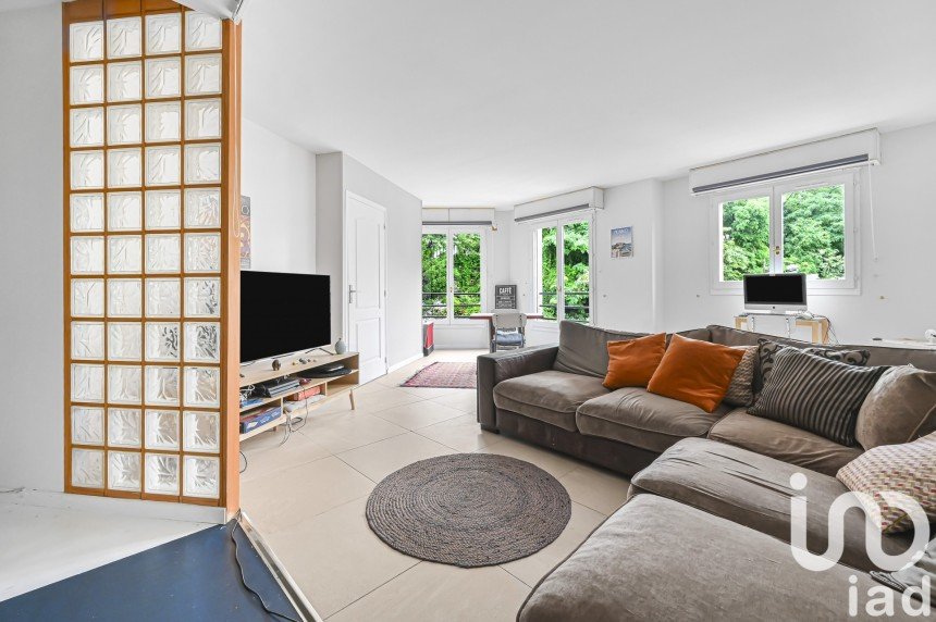 Appartement 4 pièces de 81 m² à Paris (75020)