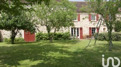 House 9 rooms of 222 m² in Avrainville (91630)