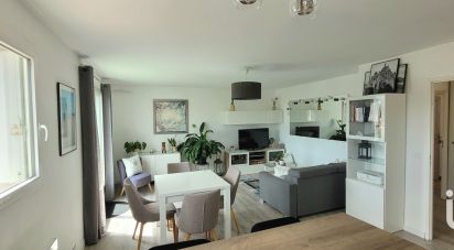Appartement 3 pièces de 69 m² à Poissy (78300)