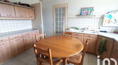 Maison 8 pièces de 180 m² à Saint-Benoist-sur-Mer (85540)