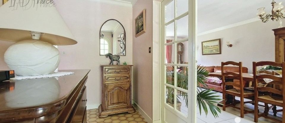 Traditional house 5 rooms of 120 m² in Saint-Lô (50000)