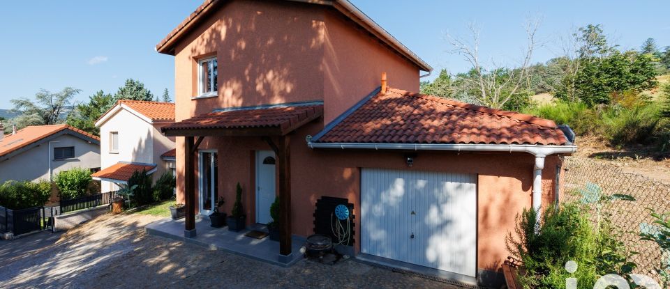 Maison 4 pièces de 90 m² à Vaugneray (69670)