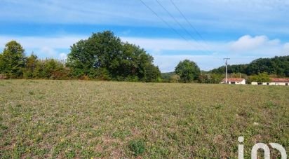 Land of 3,777 m² in Monsac (24440)