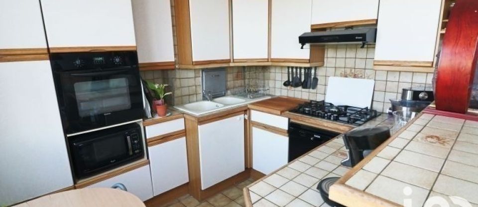 Appartement 5 pièces de 80 m² à Valenton (94460)