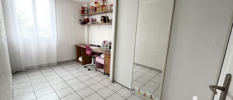 Appartement 5 pièces de 80 m² à Valenton (94460)